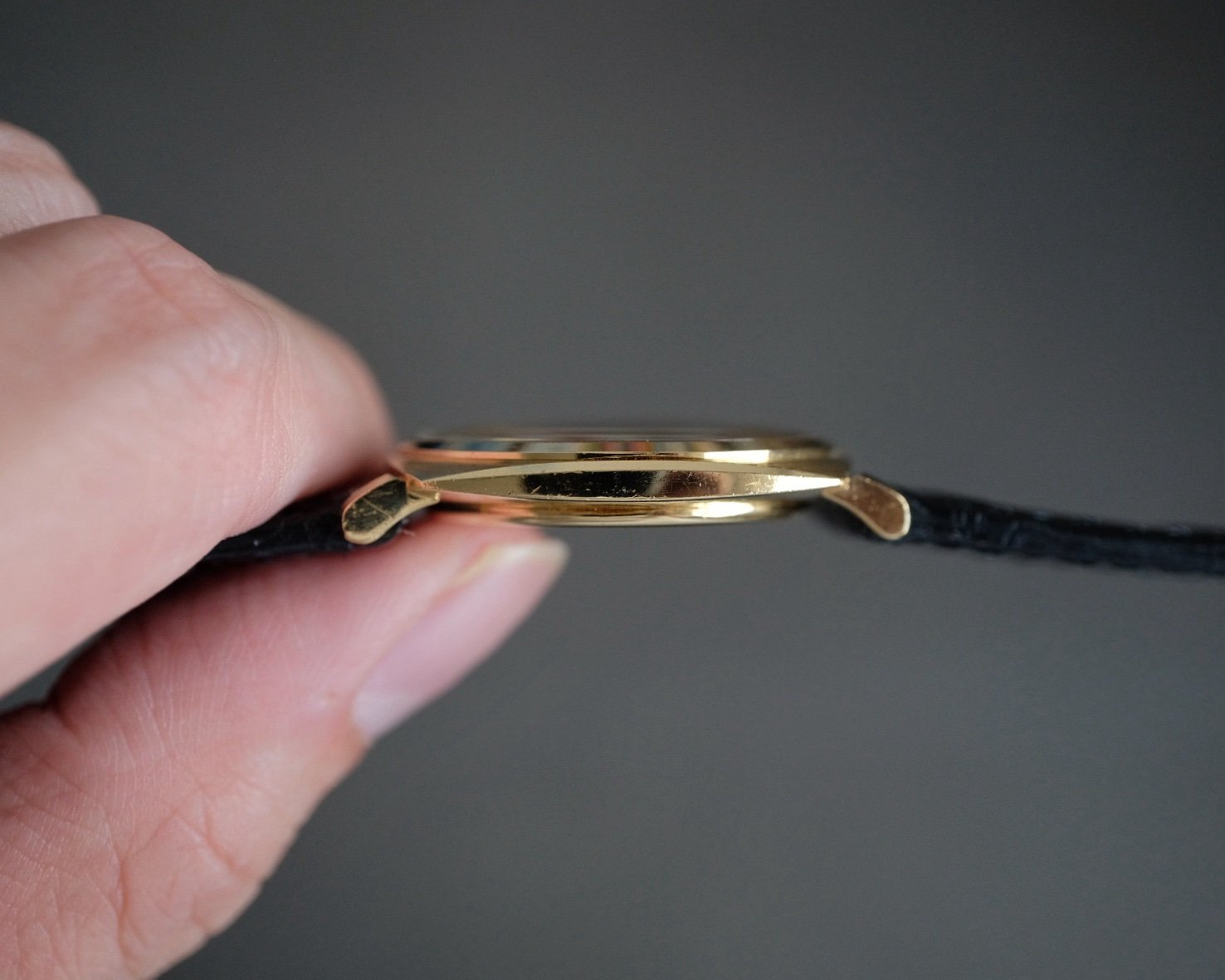 IWC 18K YG Cushion Case Roman Numeral Dial Ref. 1418 - Image 8