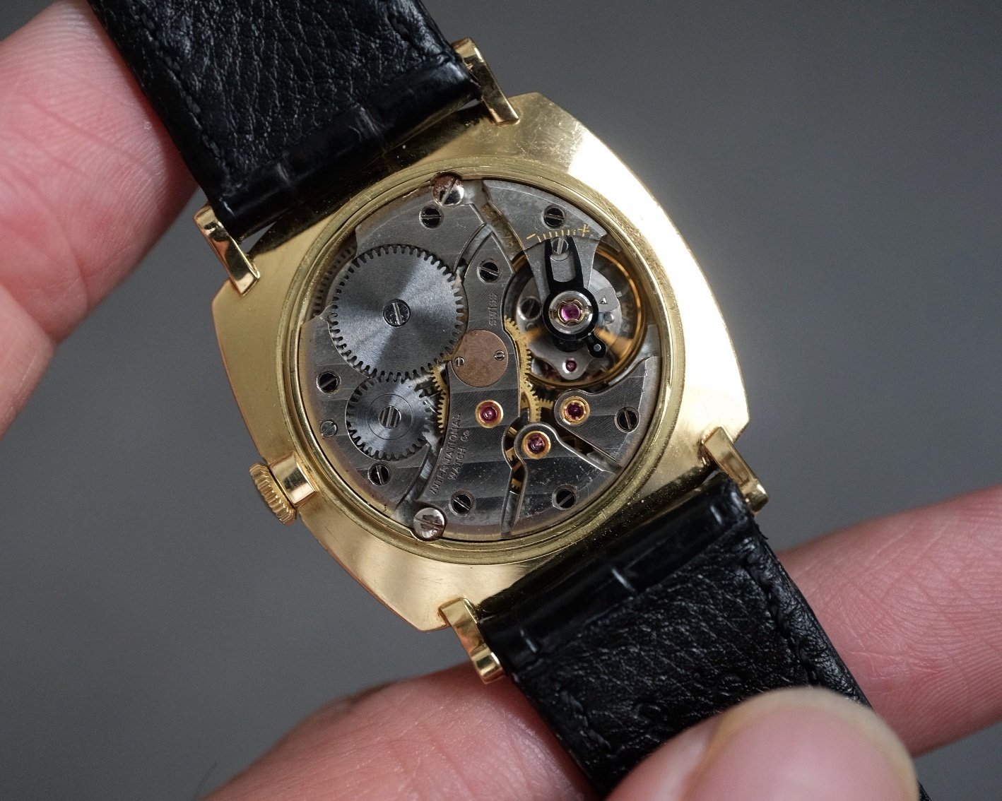 IWC 18K YG Cushion Case Roman Numeral Dial Ref. 1418 - Image 10