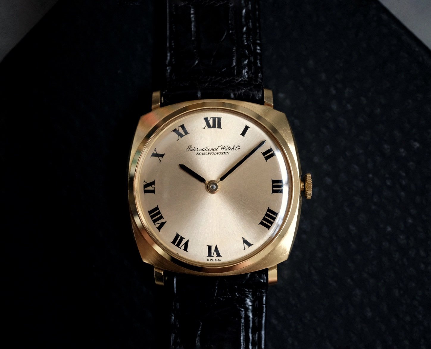 IWC 18K YG Cushion Case Roman Numeral Dial Ref. 1418