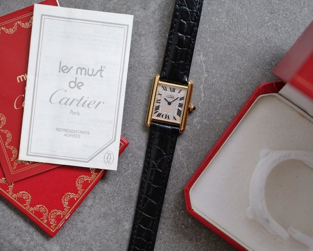 Must de Cartier Tank Vermeil MM Christmas Edition Ref. 2415 - Image 8