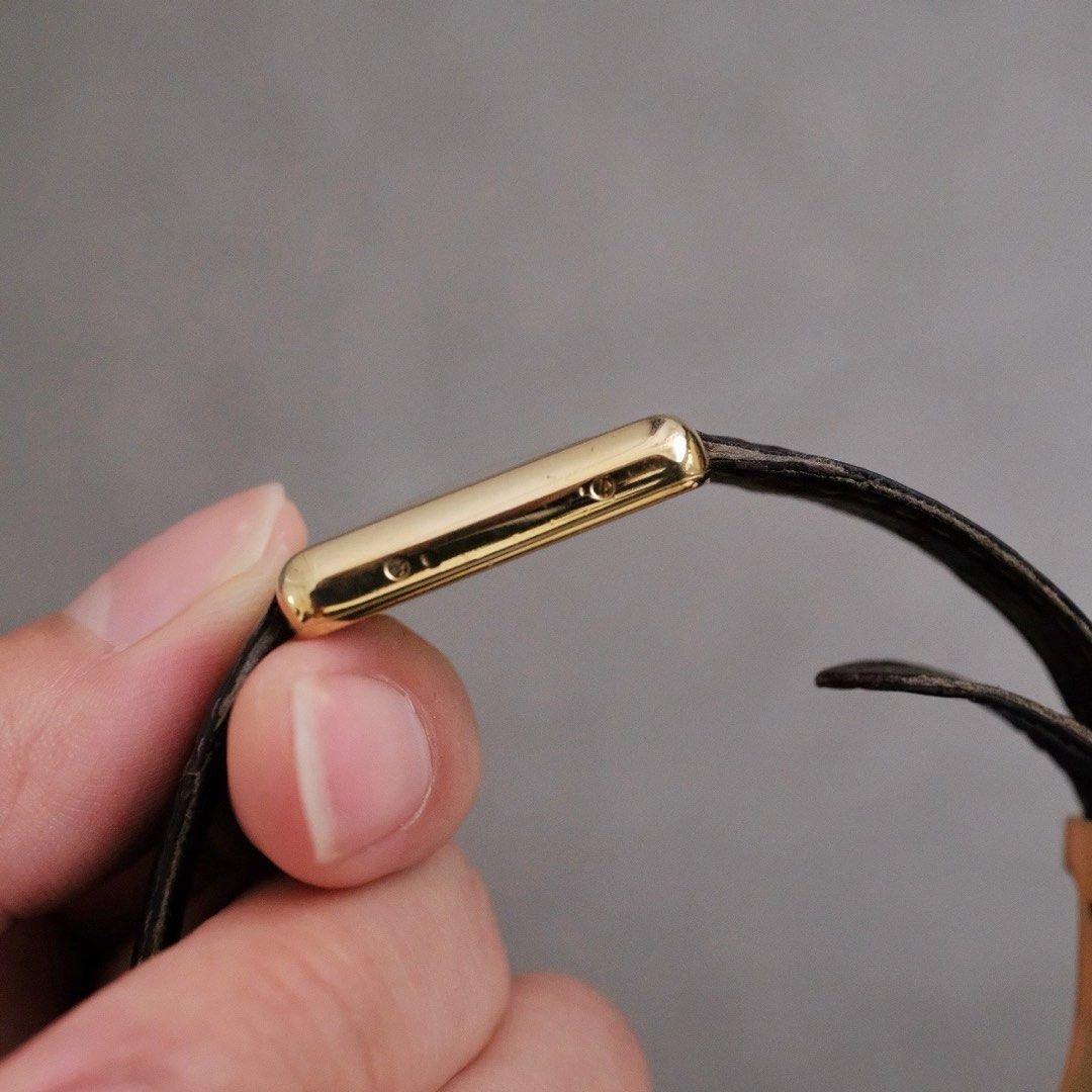 Must de Cartier Tank Vermeil MM Japan Edition Ref. 2415 - Image 6