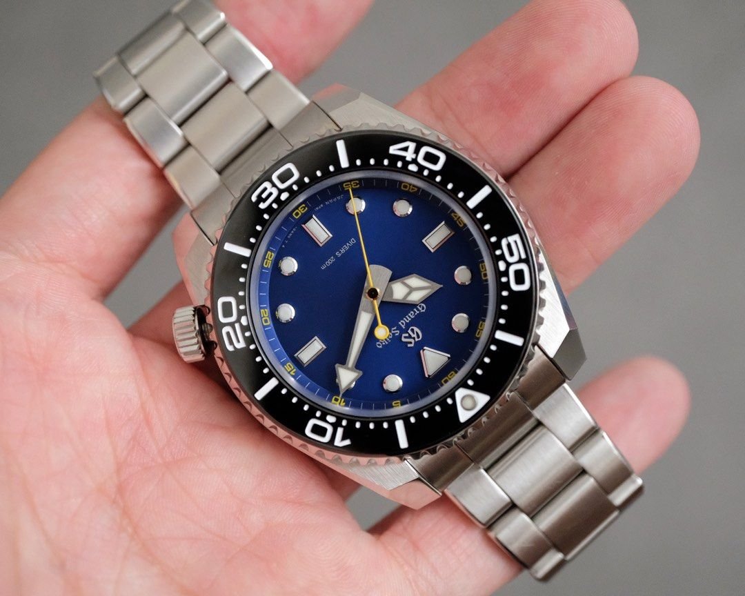 Grand Seiko F9 Sport Collection Ref. SBGX337 - Image 2