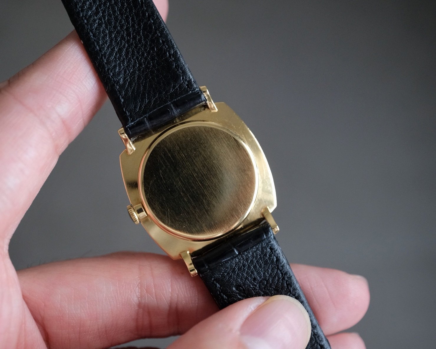 IWC 18K YG Cushion Case Roman Numeral Dial Ref. 1418 - Image 9