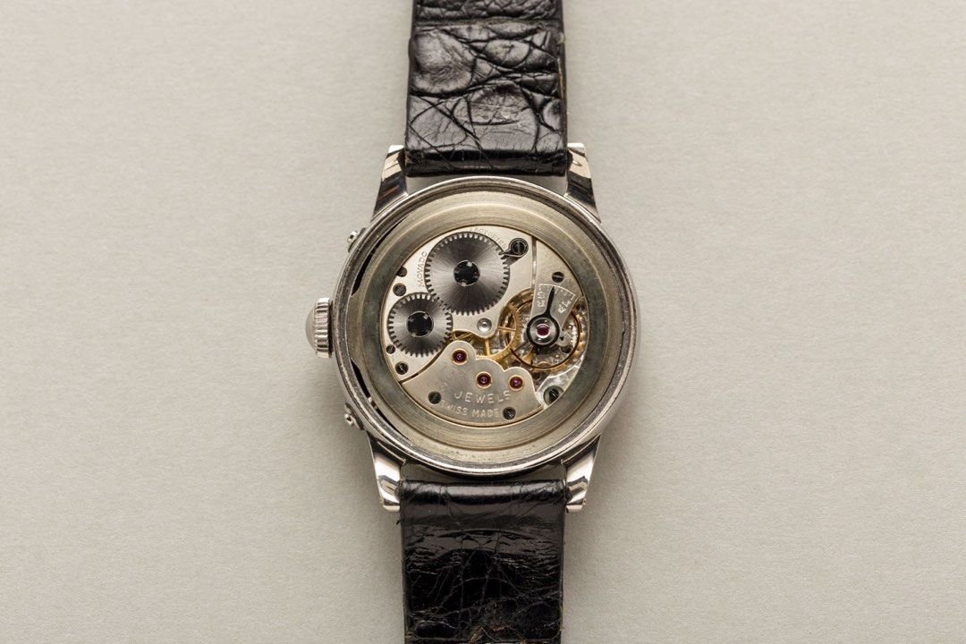 Vintage Movado Full Calendar Watch with Fancy Lug Ref. 14857 - Image 7