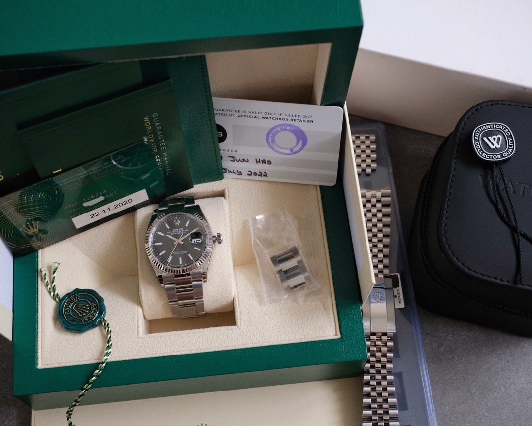 Rolex Datejust 36 White Gold Fluted Bezel Ref. 126234 - Image 9