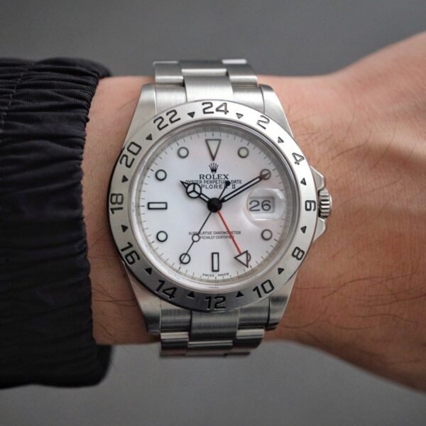 Rolex Explorer II Polar Ref. 16570 Cal. 3186