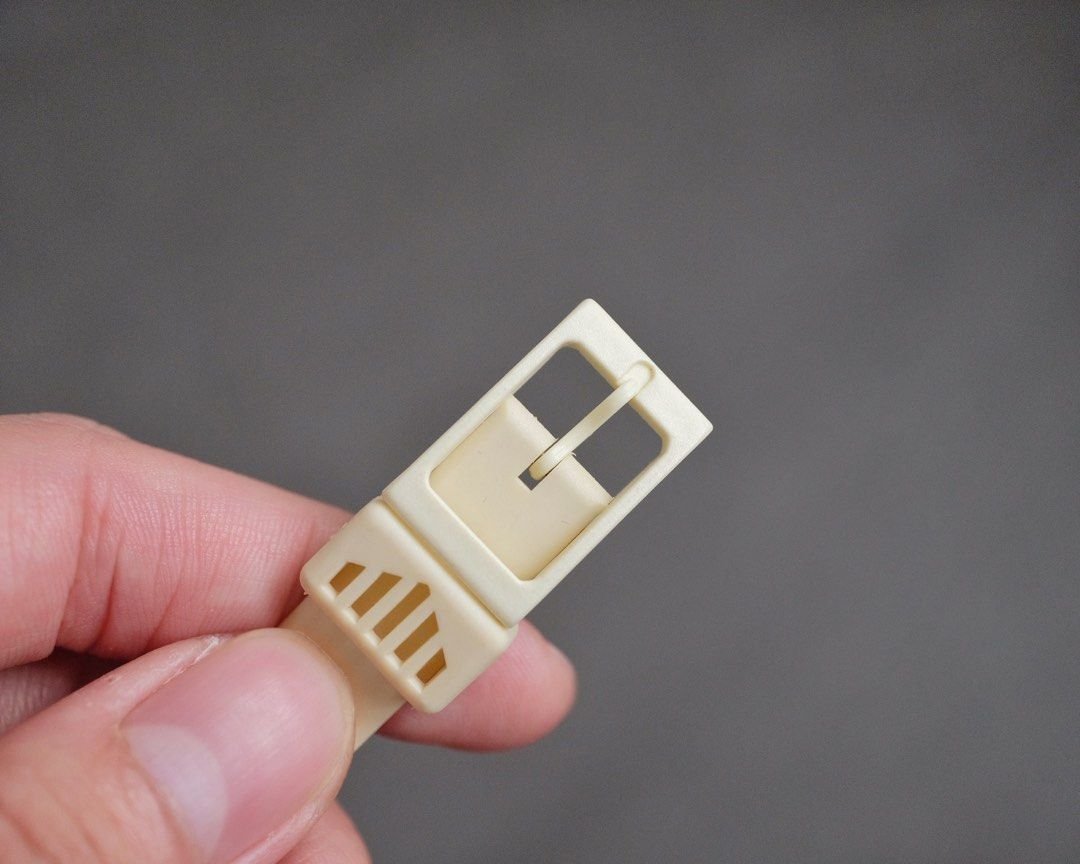 Tag Heuer Formula 1 Professional Date 200m White Cream Ref. 361.508 - Image 8