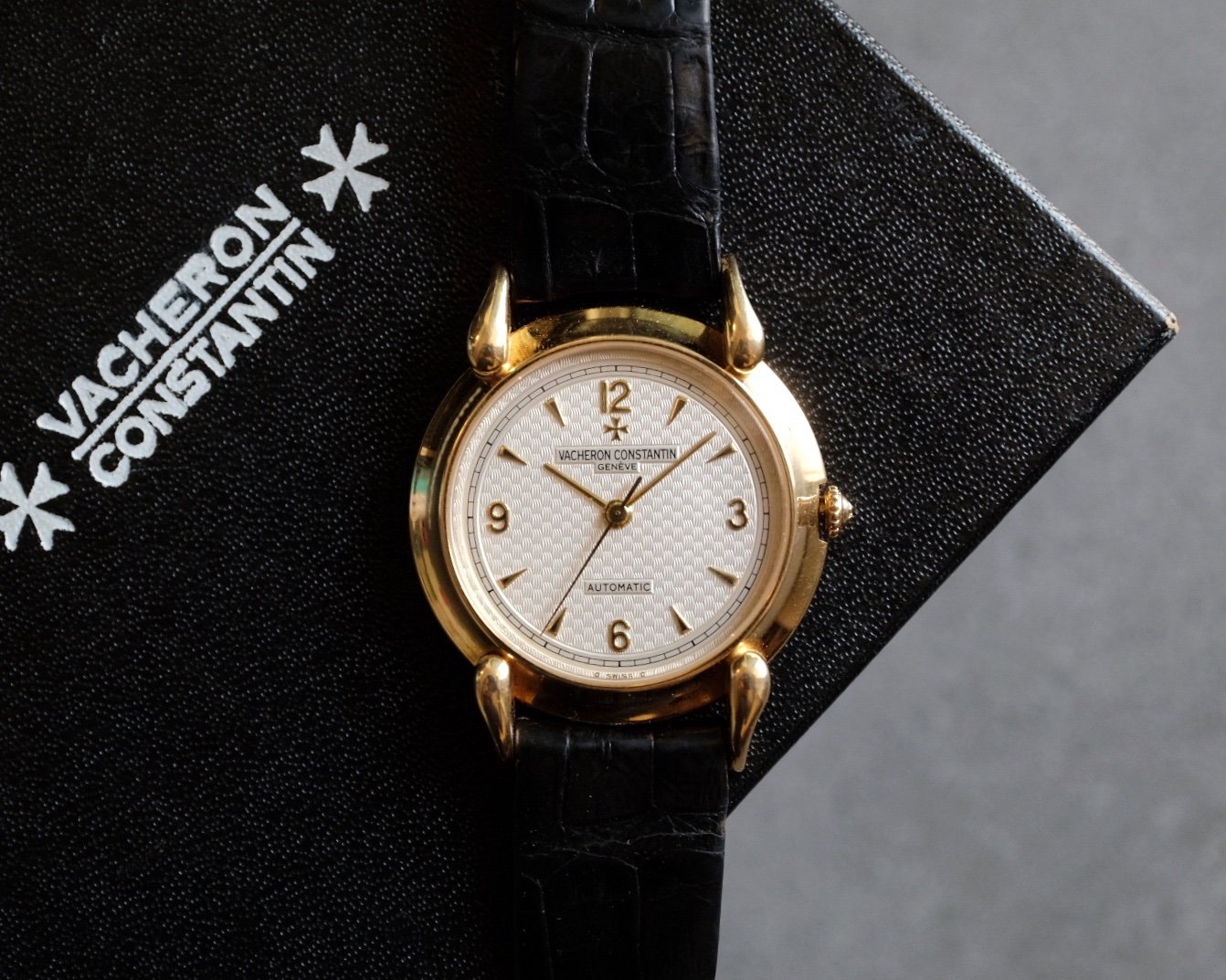 Vacheron Constantin Les Historiques 18K Yellow Gold Ref. 48003