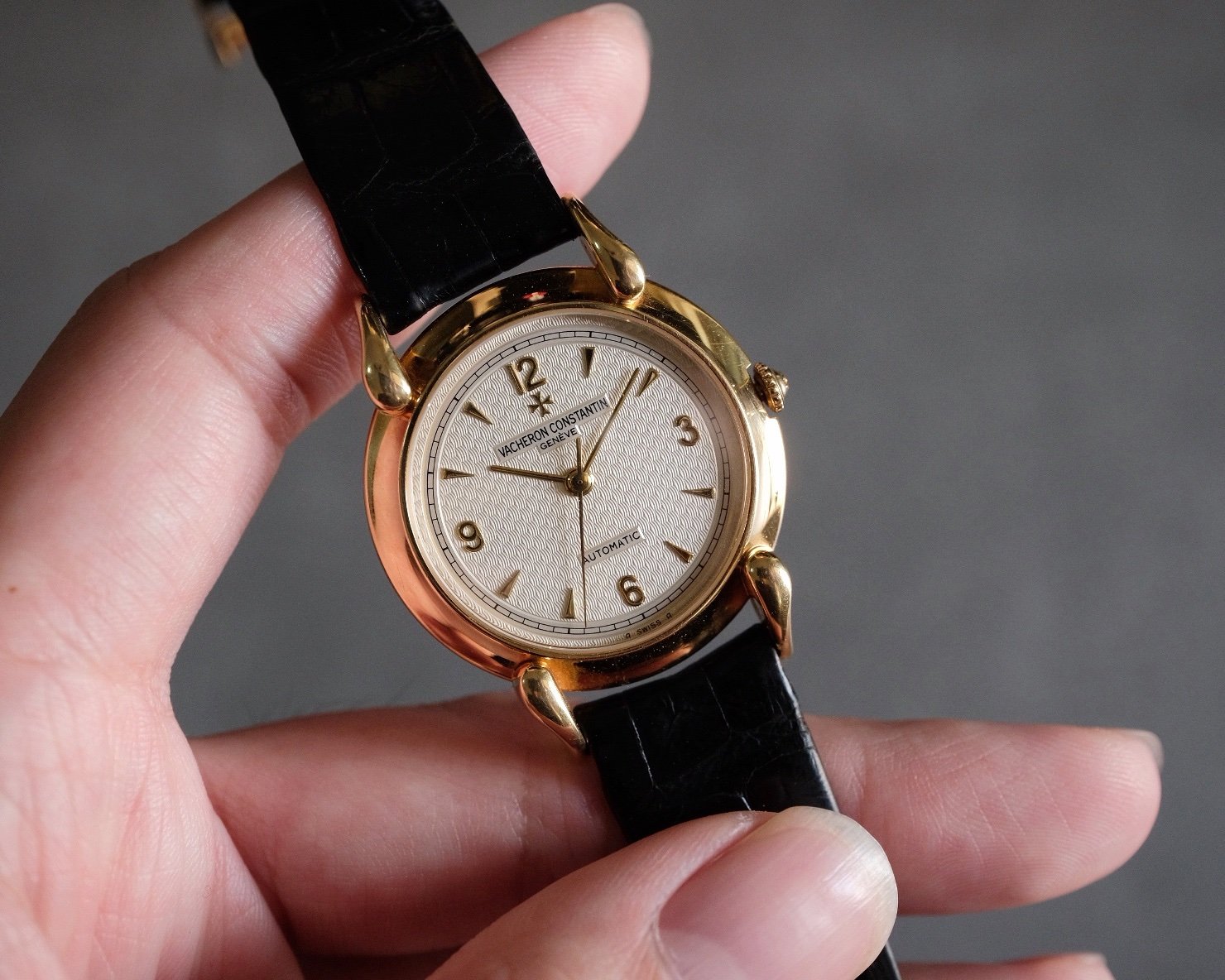Vacheron Constantin Les Historiques 18K Yellow Gold Ref. 48003 - Image 2
