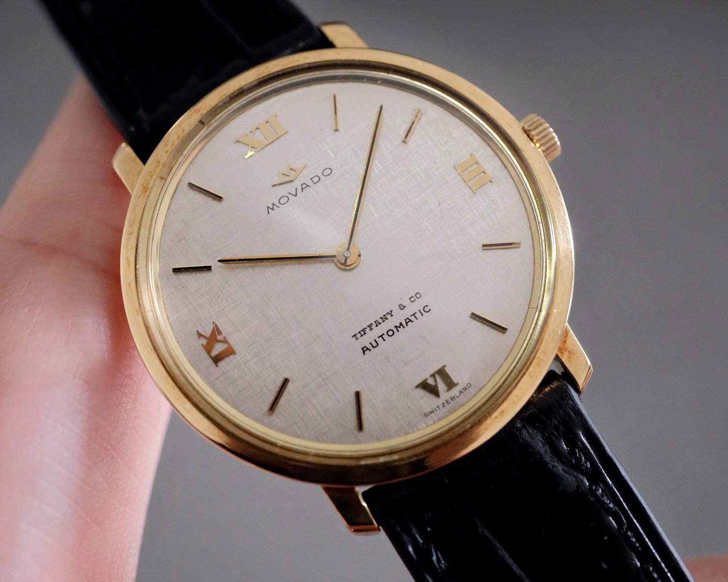 Double Signed, Movado Sub Sea 18K Yellow Gold Manual Wind Cal. 230 Retailed by Tiffany & Co - Image 9
